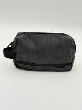 TUMI 491805 Gray Black Compact Toiletry Bag Men’s Dopp Kit